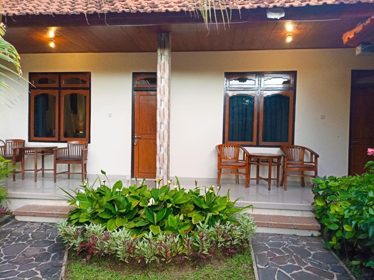 Kusnadi Hotel Legian Exteriér fotografie