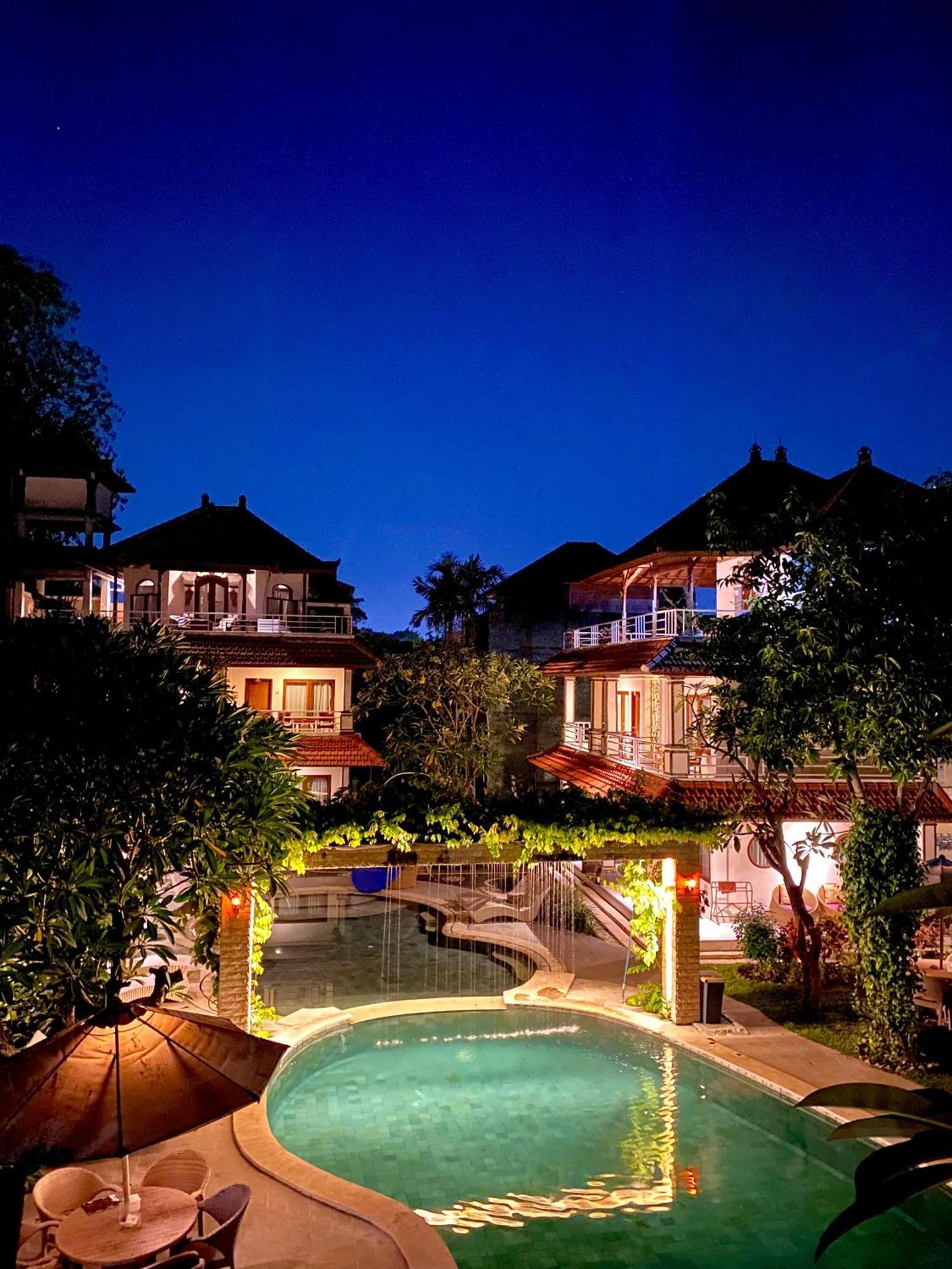 Kusnadi Hotel Legian Exteriér fotografie