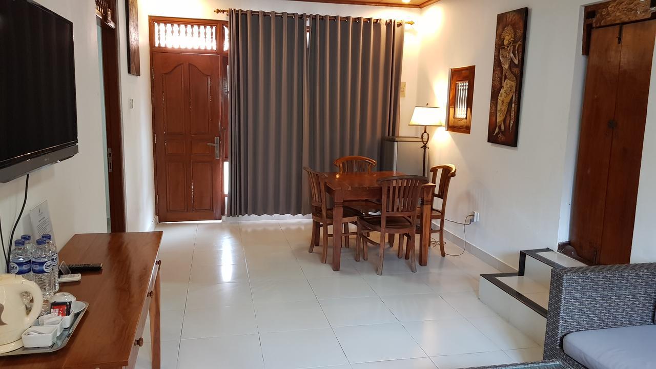 Kusnadi Hotel Legian Exteriér fotografie