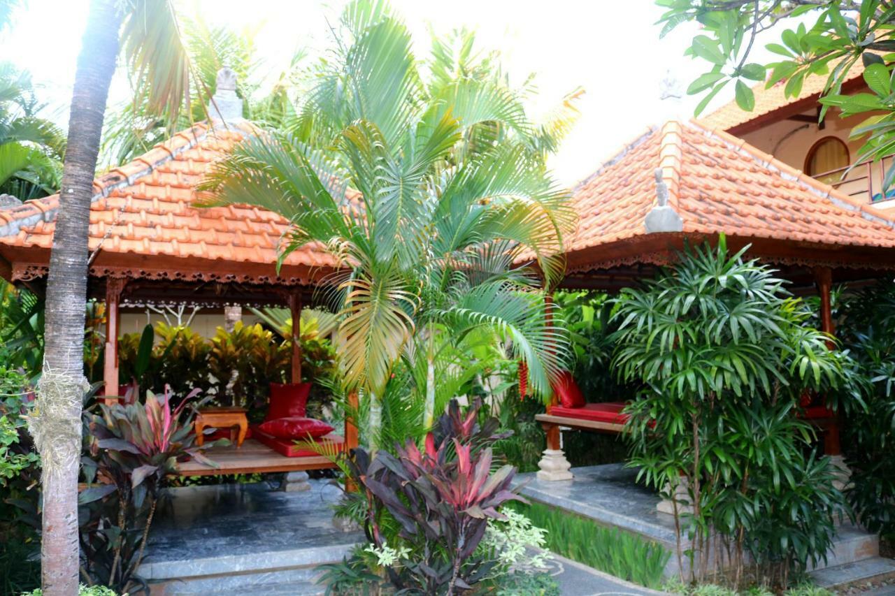 Kusnadi Hotel Legian Exteriér fotografie