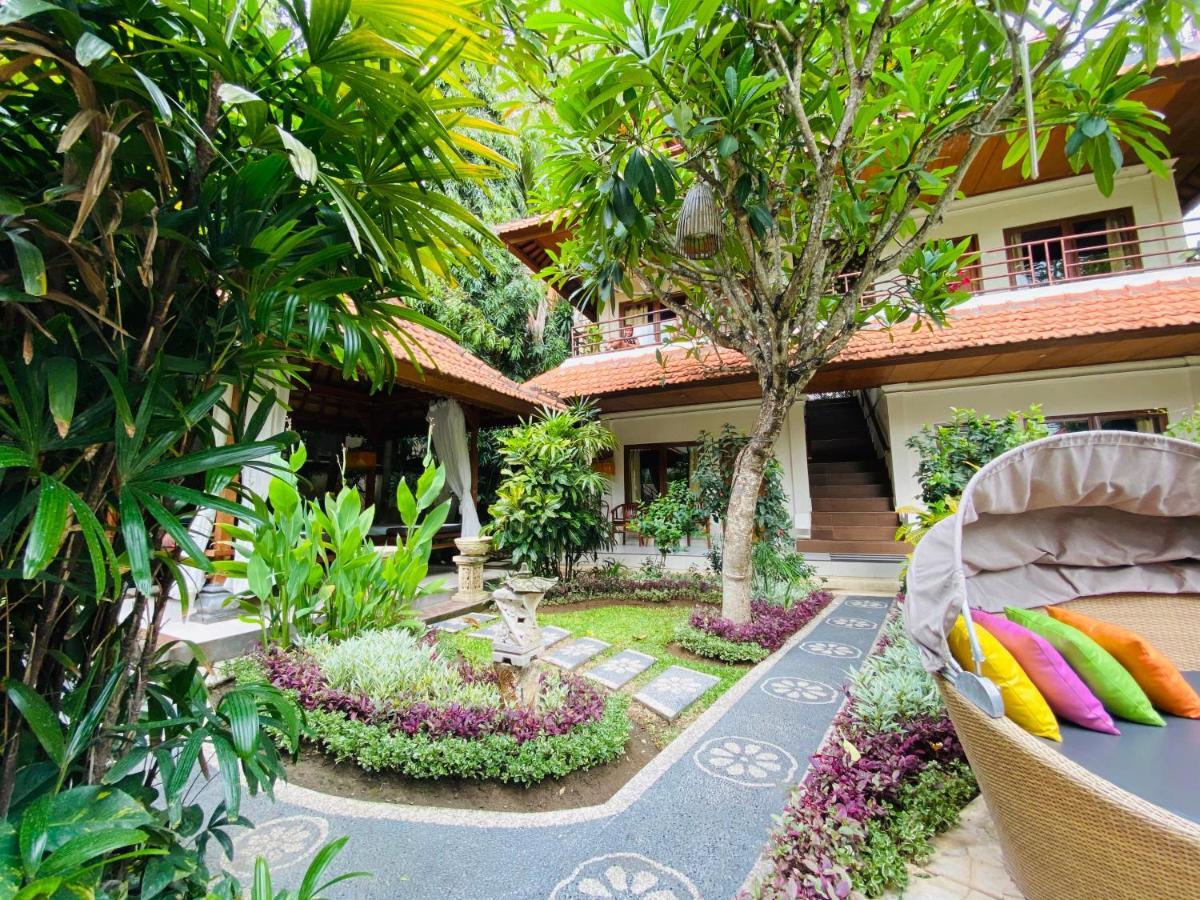 Kusnadi Hotel Legian Exteriér fotografie